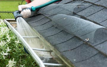 Saxelbye gutter cleaning costs